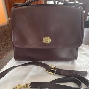 VINTAGE COACH PURSE brown leather